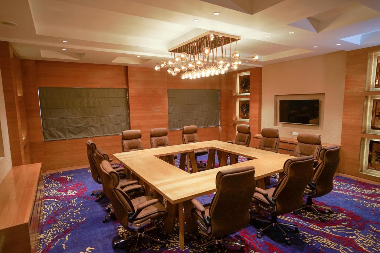 Best Western Vrindavan Exterior photo