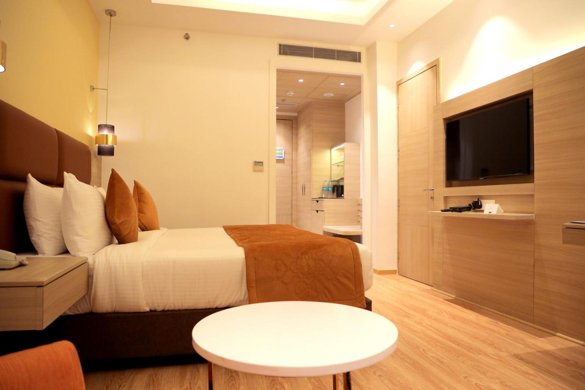 Best Western Vrindavan Exterior photo