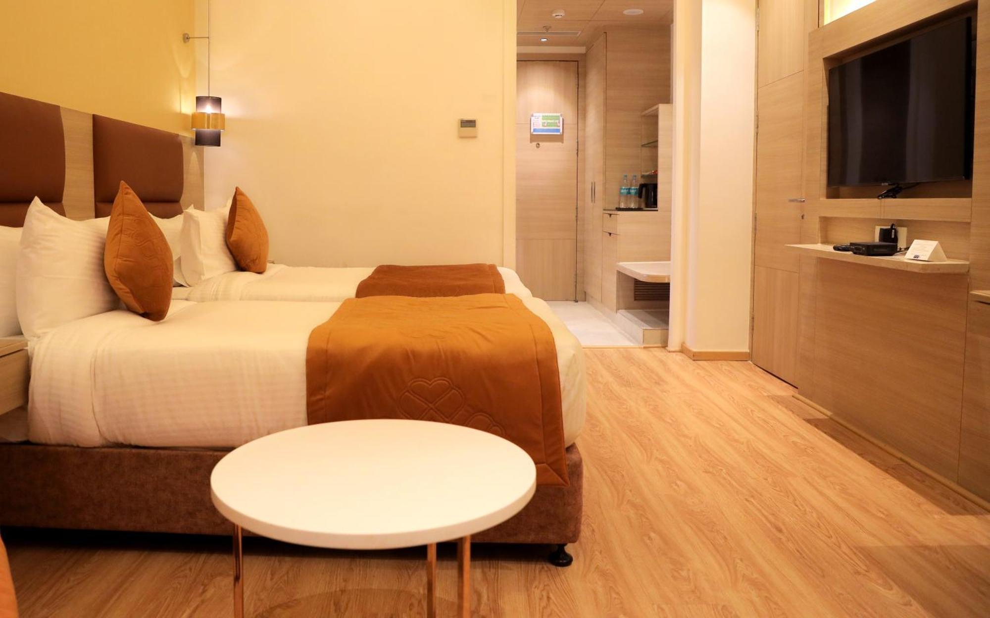 Best Western Vrindavan Exterior photo